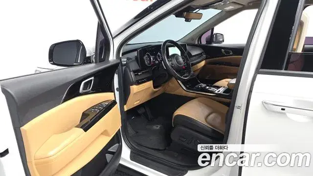 Kia Carnival 2022 — Фото 9/20