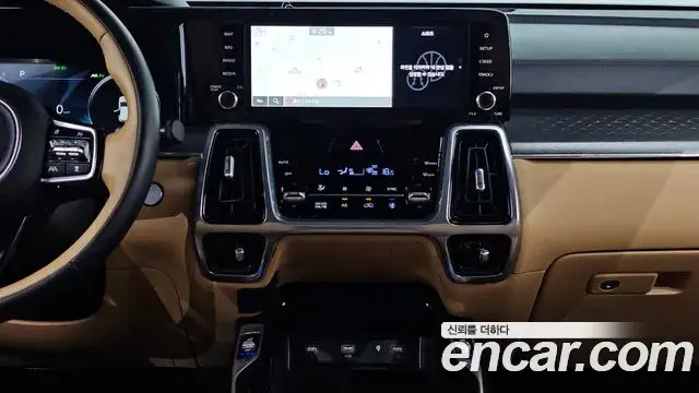Kia Sorento 2023 — Фото 14/20