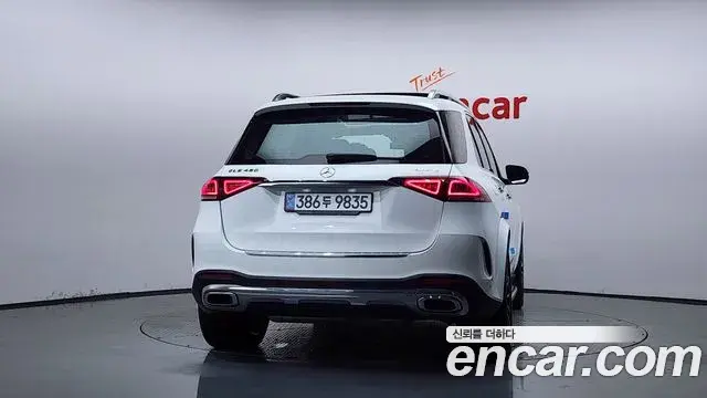Mercedes-Benz GLE-Class 2023 — Фото 4/20