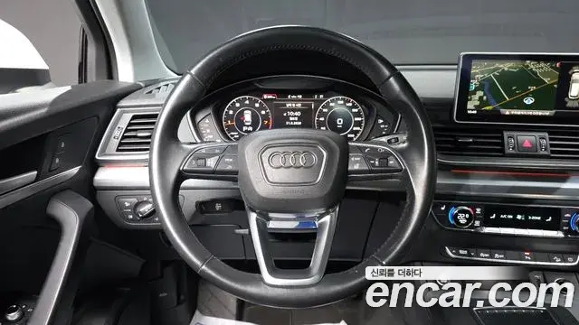 Audi Q5 2020 — Фото 13/20