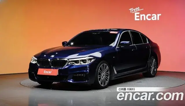 BMW 5 Series 2020 — Фото 1/20