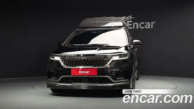 Kia Carnival 2022 — Фото 3/20