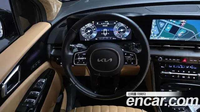 Kia Carnival 2022 — Фото 13/20