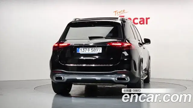 Mercedes-Benz GLE-Class 2024 — Фото 4/20