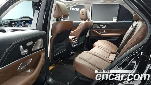 Mercedes-Benz GLE-Class 2024 — Фото 11/20