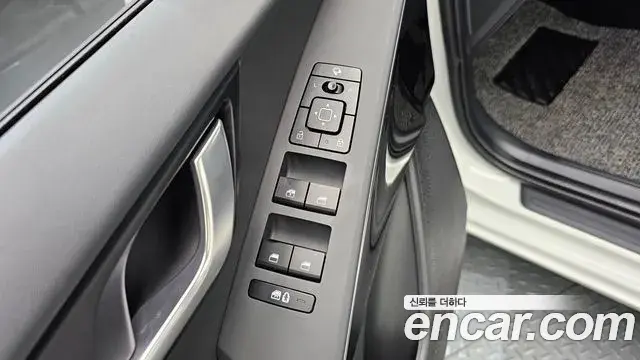 Kia Niro 2026 — Фото 16/20