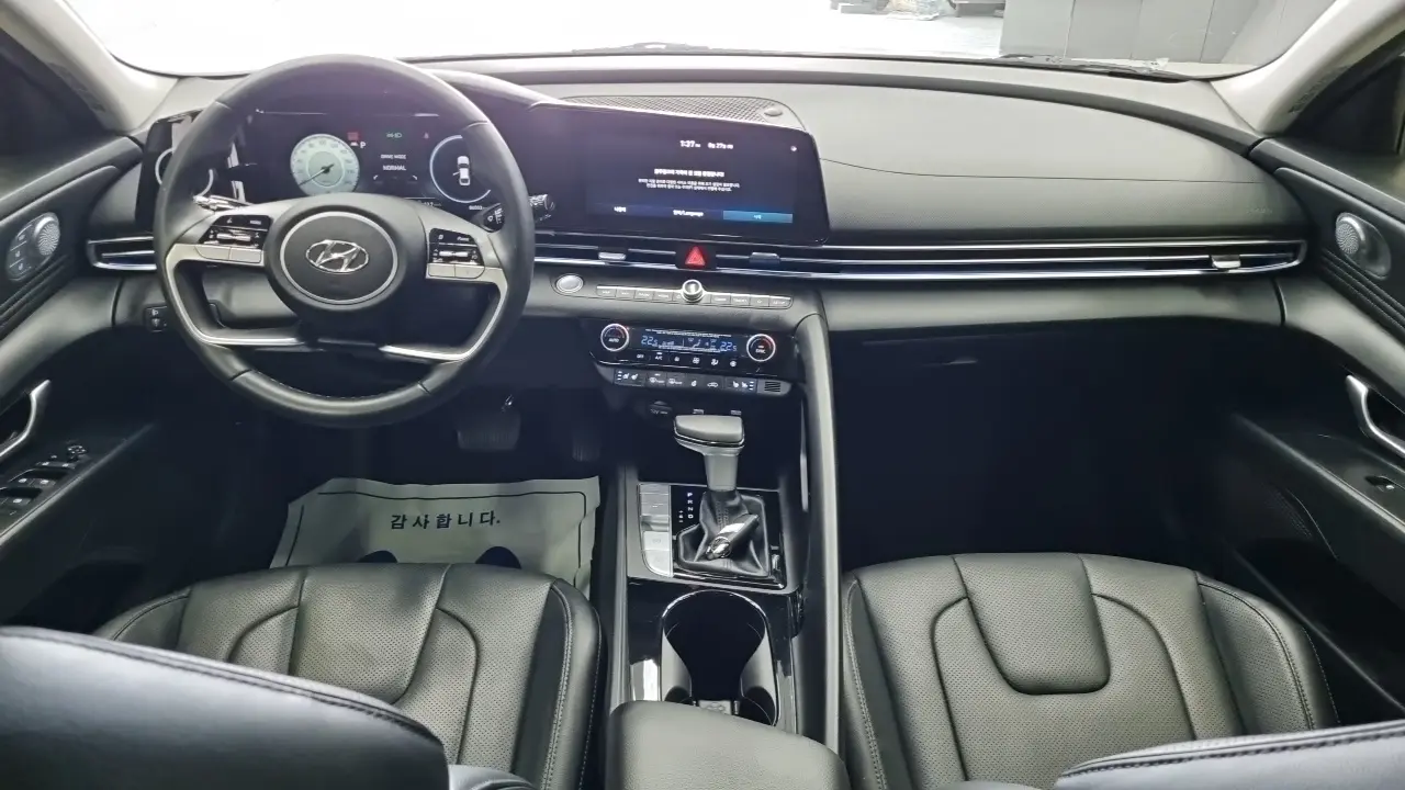 Hyundai Avante 2020 — Фото 4/18