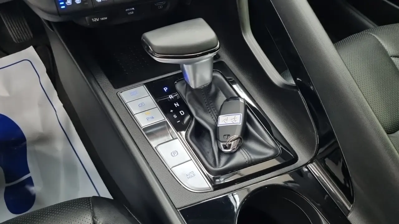 Hyundai Avante 2020 — Фото 12/18