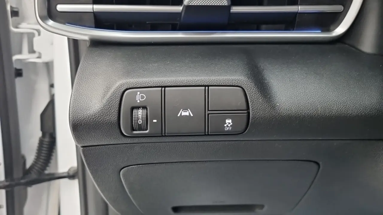 Hyundai Avante 2020 — Фото 13/18