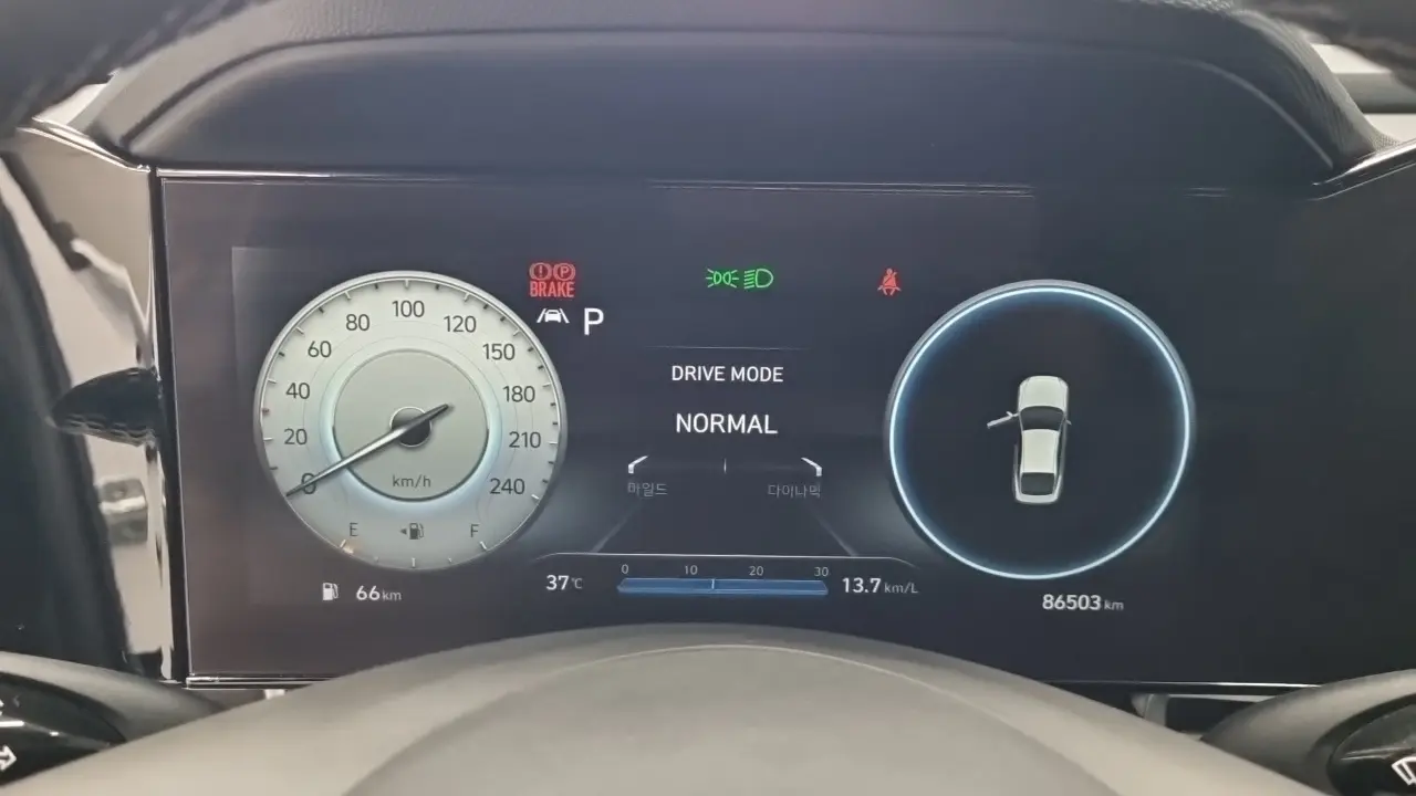 Hyundai Avante 2020 — Фото 17/18