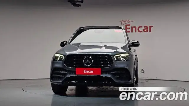 Mercedes-Benz GLE-Class 2022 — Фото 3/20