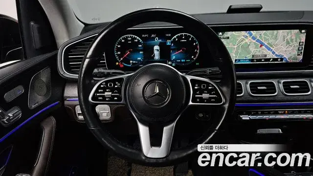 Mercedes-Benz GLE-Class 2022 — Фото 13/20