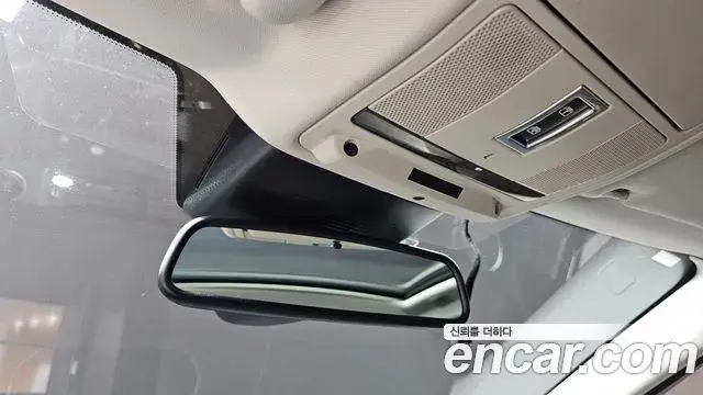 Land Rover Range Rover Evoque 2018 — ფოტო 24/31