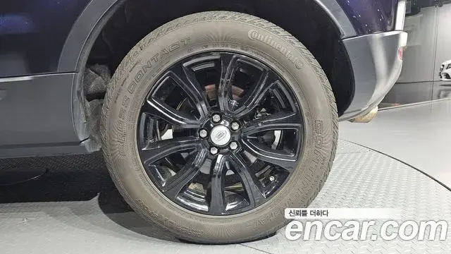 Land Rover Range Rover Evoque 2018 — ფოტო 16/31