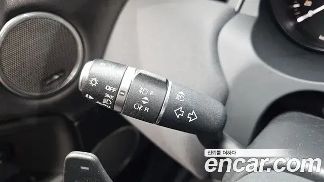 Land Rover Range Rover Evoque 2018 — ფოტო 13/31