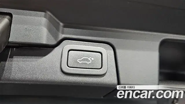 Land Rover Range Rover Evoque 2018 — ფოტო 11/31