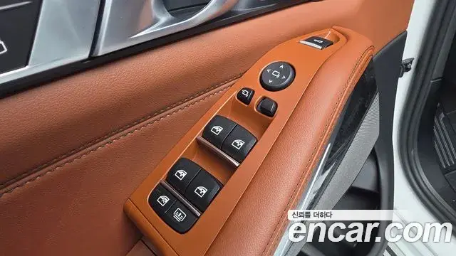 BMW X7 2025 — Фото 12/20