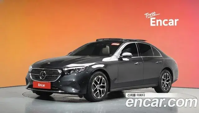 Mercedes-Benz E-Class 2026 — Фото 1/20