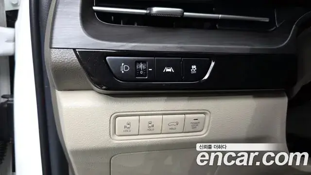 Kia Carnival 2022 — Фото 17/20