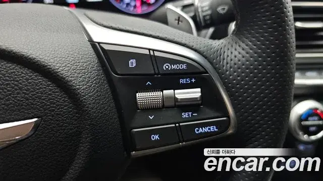 Genesis G70 2019 — Photo 2/35