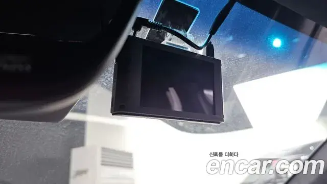 Genesis G70 2019 — Photo 7/35