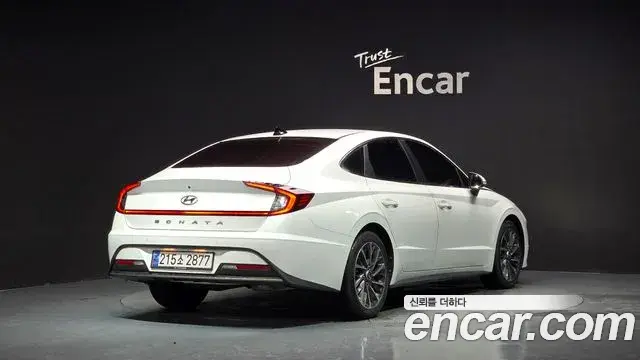 Hyundai Sonata 2019 — Фото 2/20