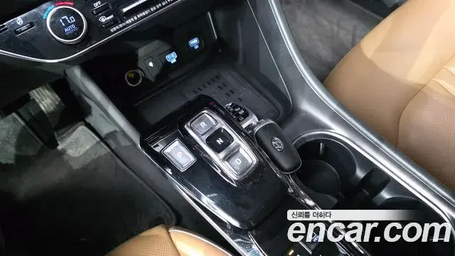 Hyundai Sonata 2019 — Фото 9/20