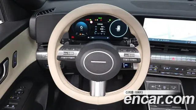 Hyundai Kona 2024 — Фото 13/20