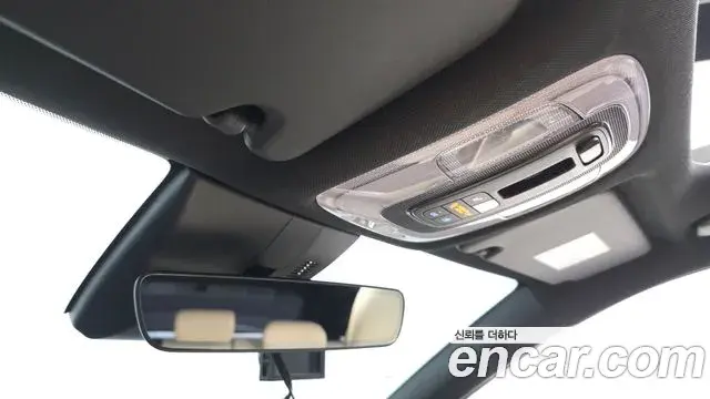 Hyundai Kona 2024 — Фото 18/20