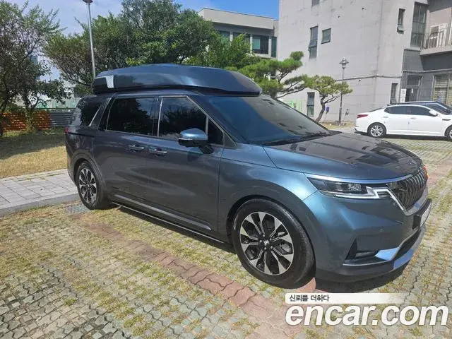 Kia Carnival 2021 — Фото 10/18
