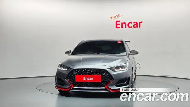 Hyundai Veloster 2020 — Фото 2/20