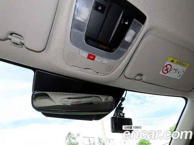 Kia Niro 2022 — Фото 14/20