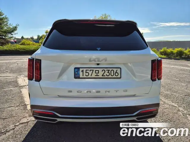 Kia Sorento 2021 — Фото 3/20