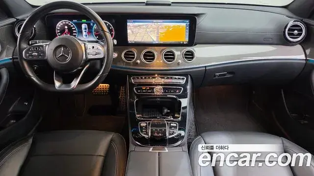 Mercedes-Benz E-Class 2020 — Фото 7/20