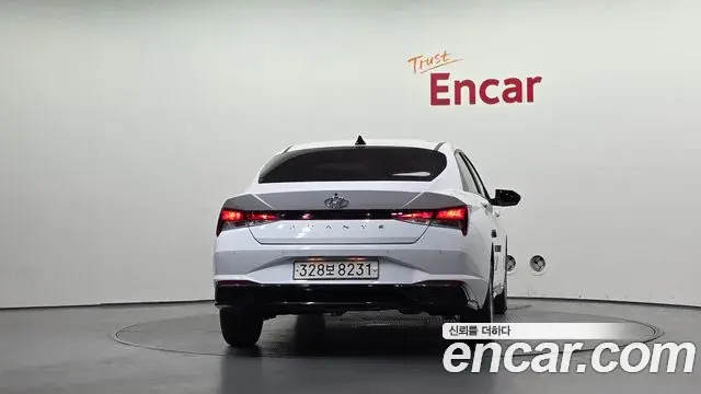 Hyundai Avante 2020 — Фото 4/20