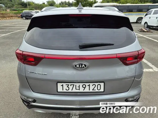 Kia Sportage The Bold 2020 — Фото 3/20