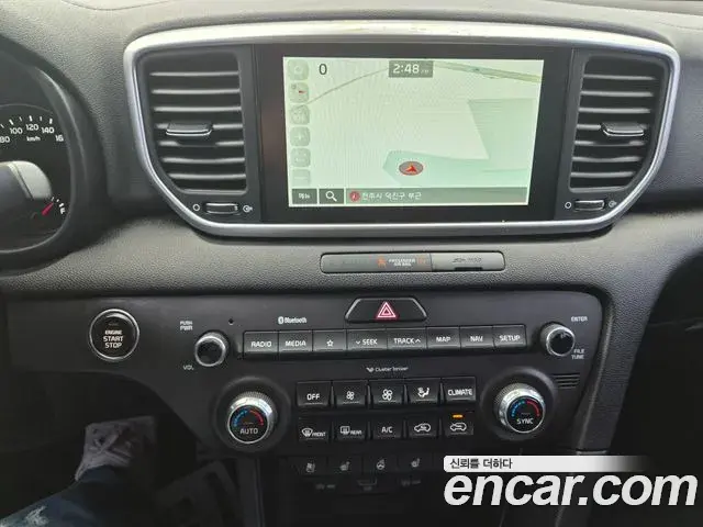 Kia Sportage The Bold 2020 — Фото 14/20