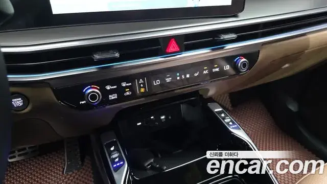 Kia Sorento 2025 — Photo 8/20