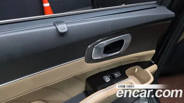 Kia Sorento 2025 — Photo 16/20