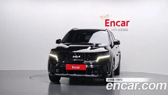 Kia Sorento 2023 — Фото 3/20