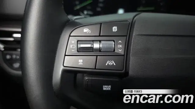 Kia Sportage 2025 — Şəkil 8/31