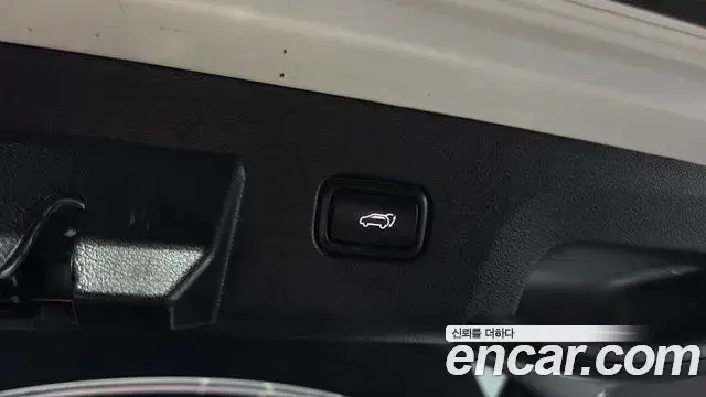 Kia Sportage 2025 — Şəkil 18/31
