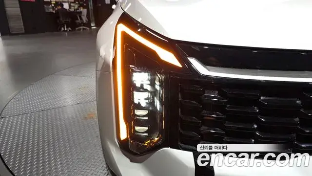 Kia Sportage 2025 — Şəkil 22/31