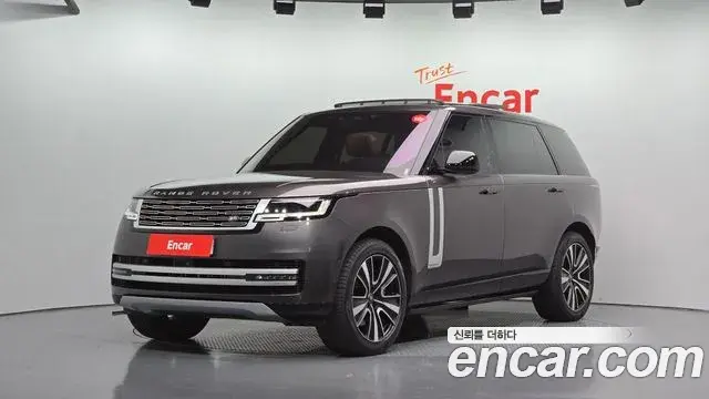 Land Rover Range Rover 2023 — Фото 1/20