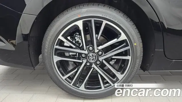 Toyota Camry 2026 — Photo 7/20
