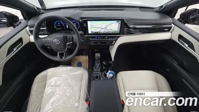 Toyota Camry 2026 — Photo 17/20