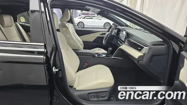 Toyota Camry 2026 — Photo 16/20