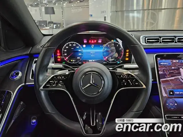 Mercedes-Benz S-Class 2023 — Фото 6/17