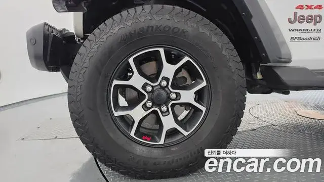 Jeep Wrangler 2020 — Фото 4/20