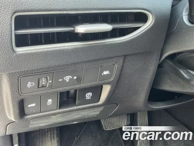 Hyundai Sonata 2020 — Фото 17/20